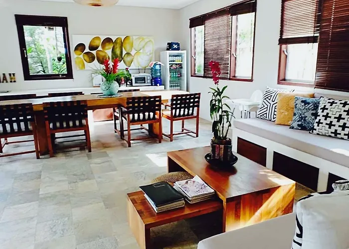 Indah Balangan Villa *